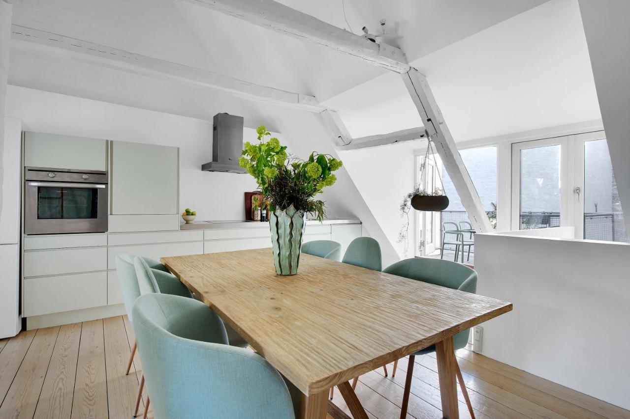 Sanders Main - Endearing Two-Bedroom Duplex Apartment With A Balcony Next To Magical Nyhavn Kopenhagen Exterior foto