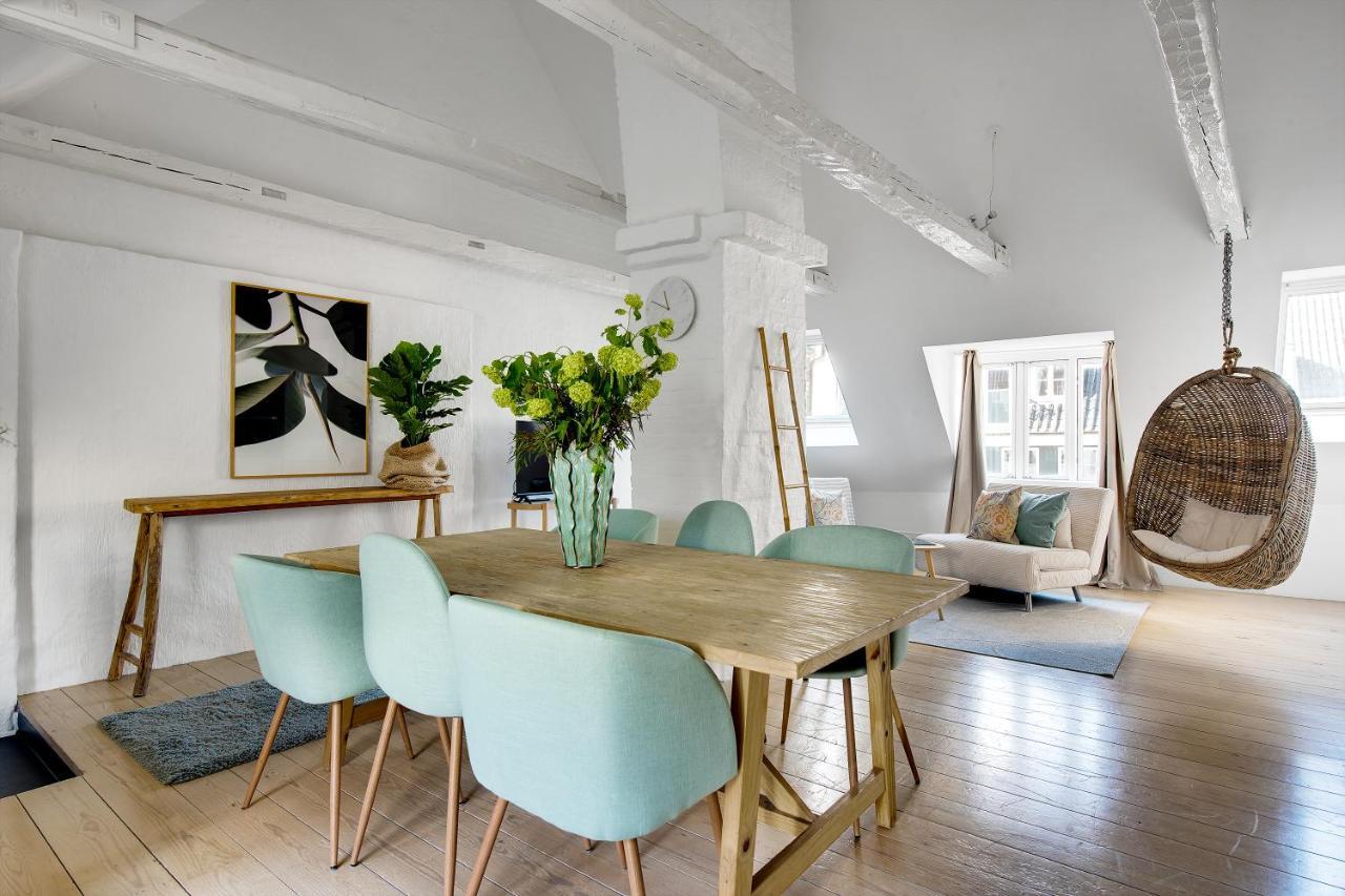 Sanders Main - Endearing Two-Bedroom Duplex Apartment With A Balcony Next To Magical Nyhavn Kopenhagen Exterior foto