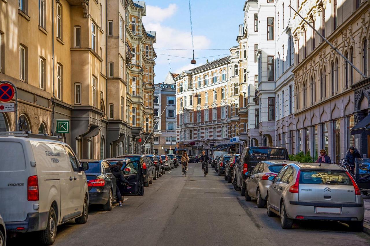 Sanders Main - Endearing Two-Bedroom Duplex Apartment With A Balcony Next To Magical Nyhavn Kopenhagen Exterior foto